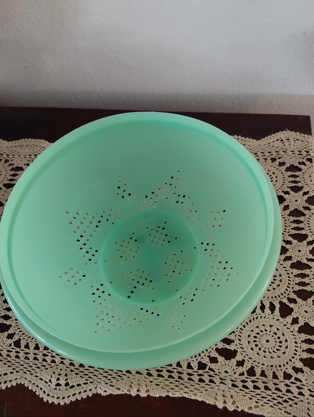 Tupperware Green Strainer/Colander